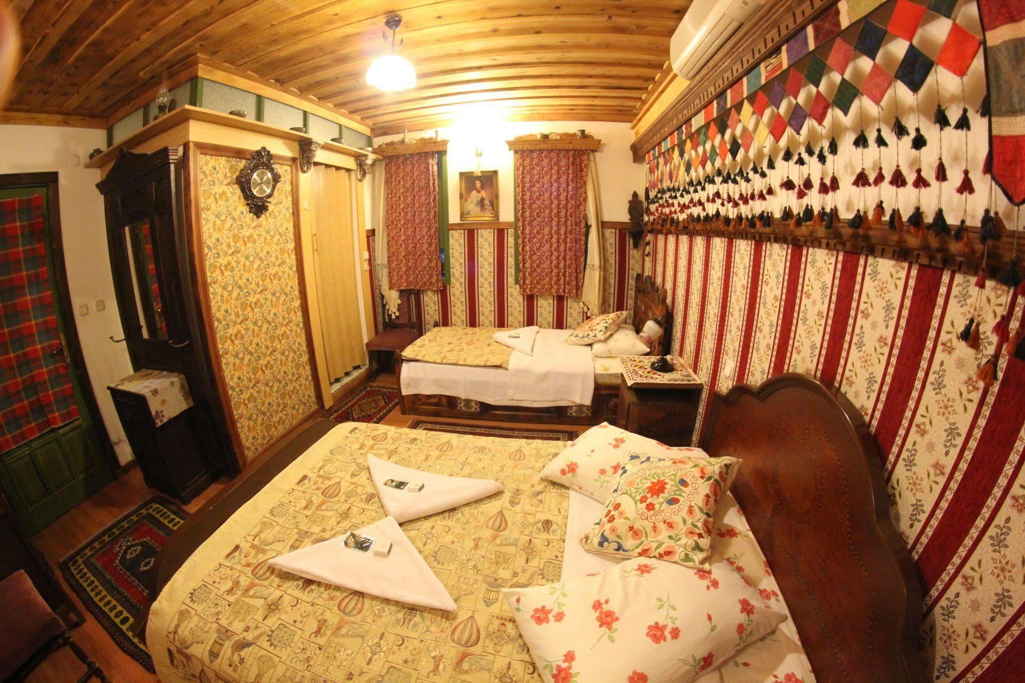 Homeros Pension & Guesthouse Selçuk Buitenkant foto