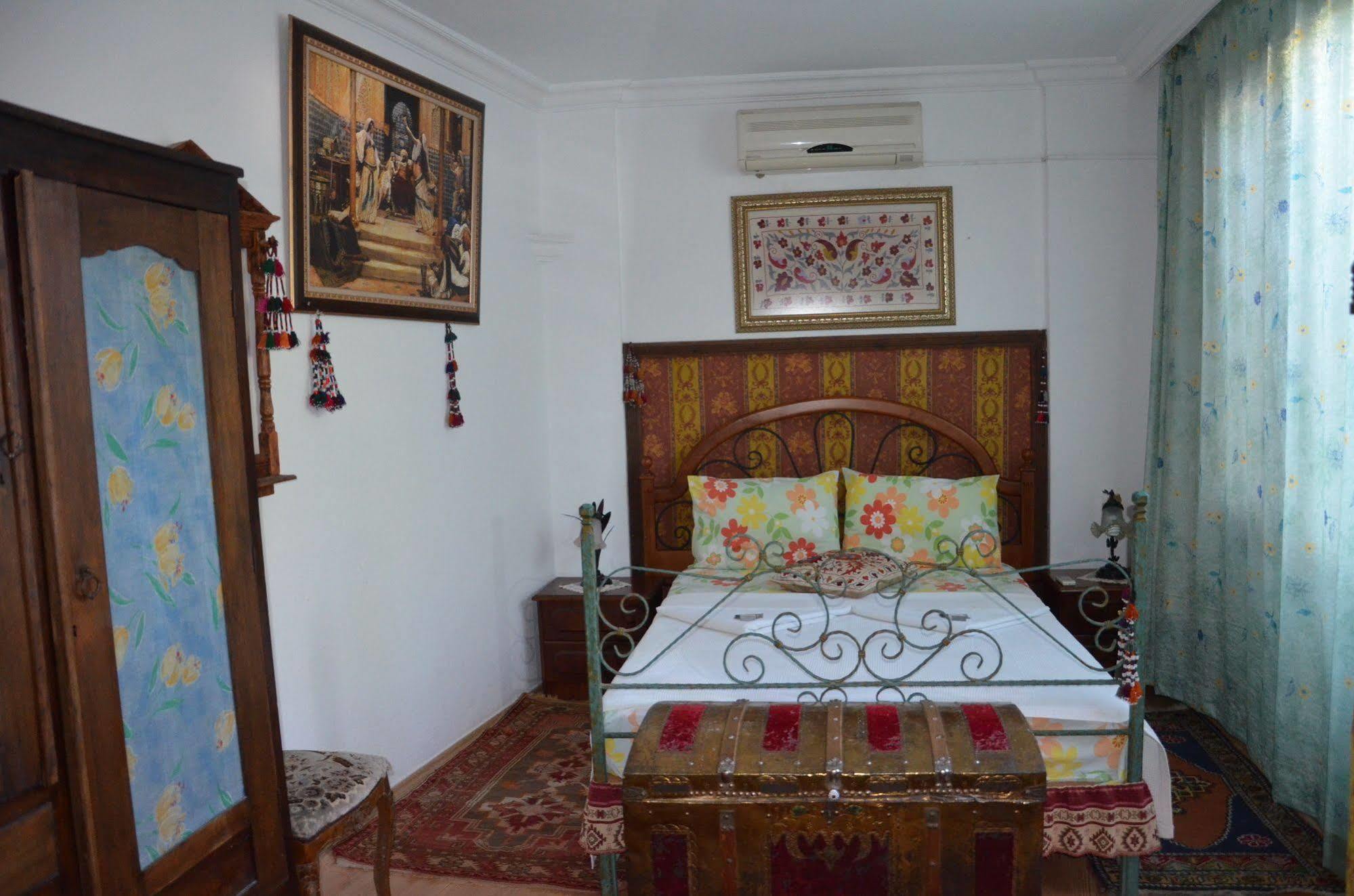 Homeros Pension & Guesthouse Selçuk Buitenkant foto