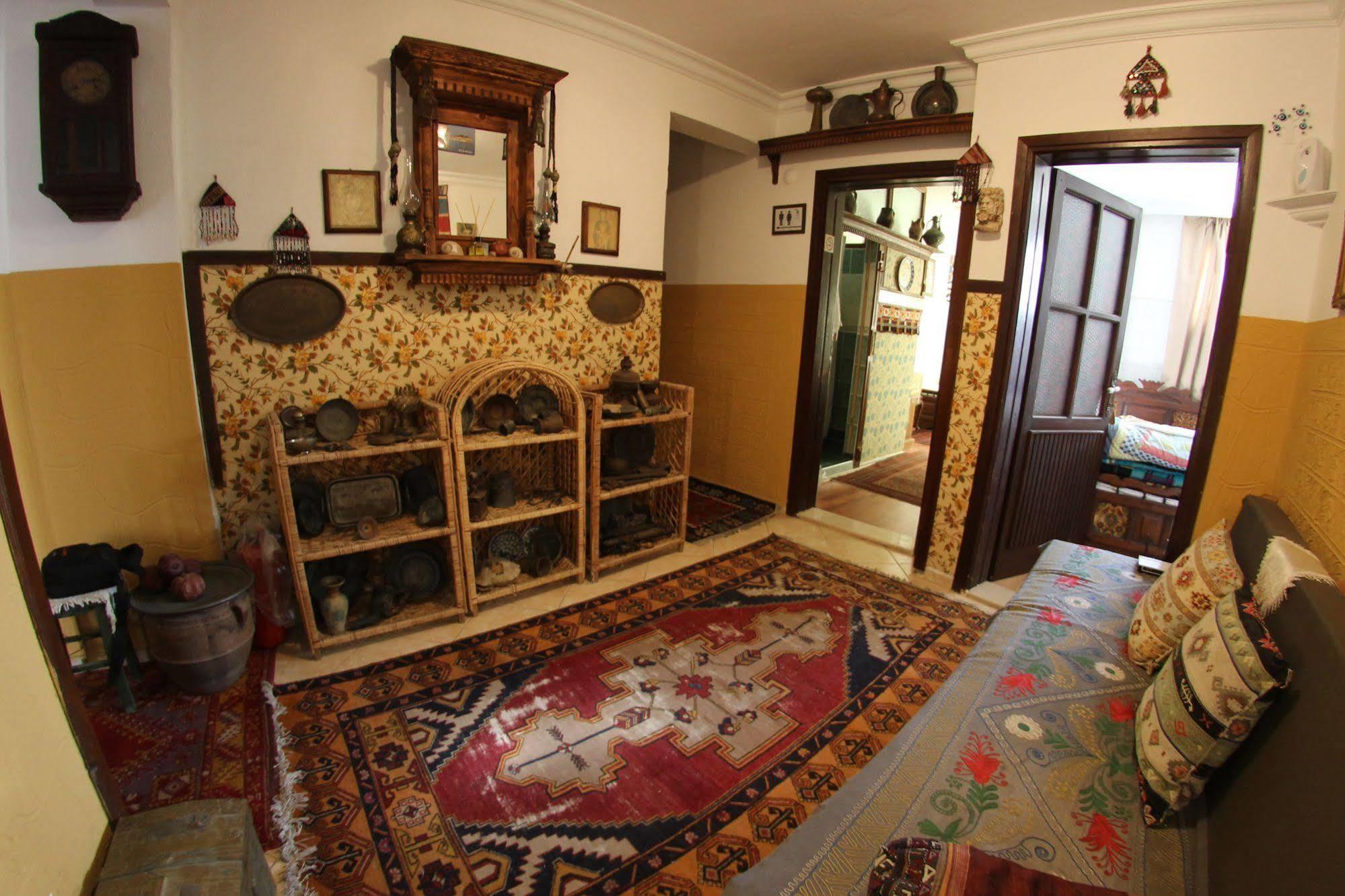Homeros Pension & Guesthouse Selçuk Buitenkant foto
